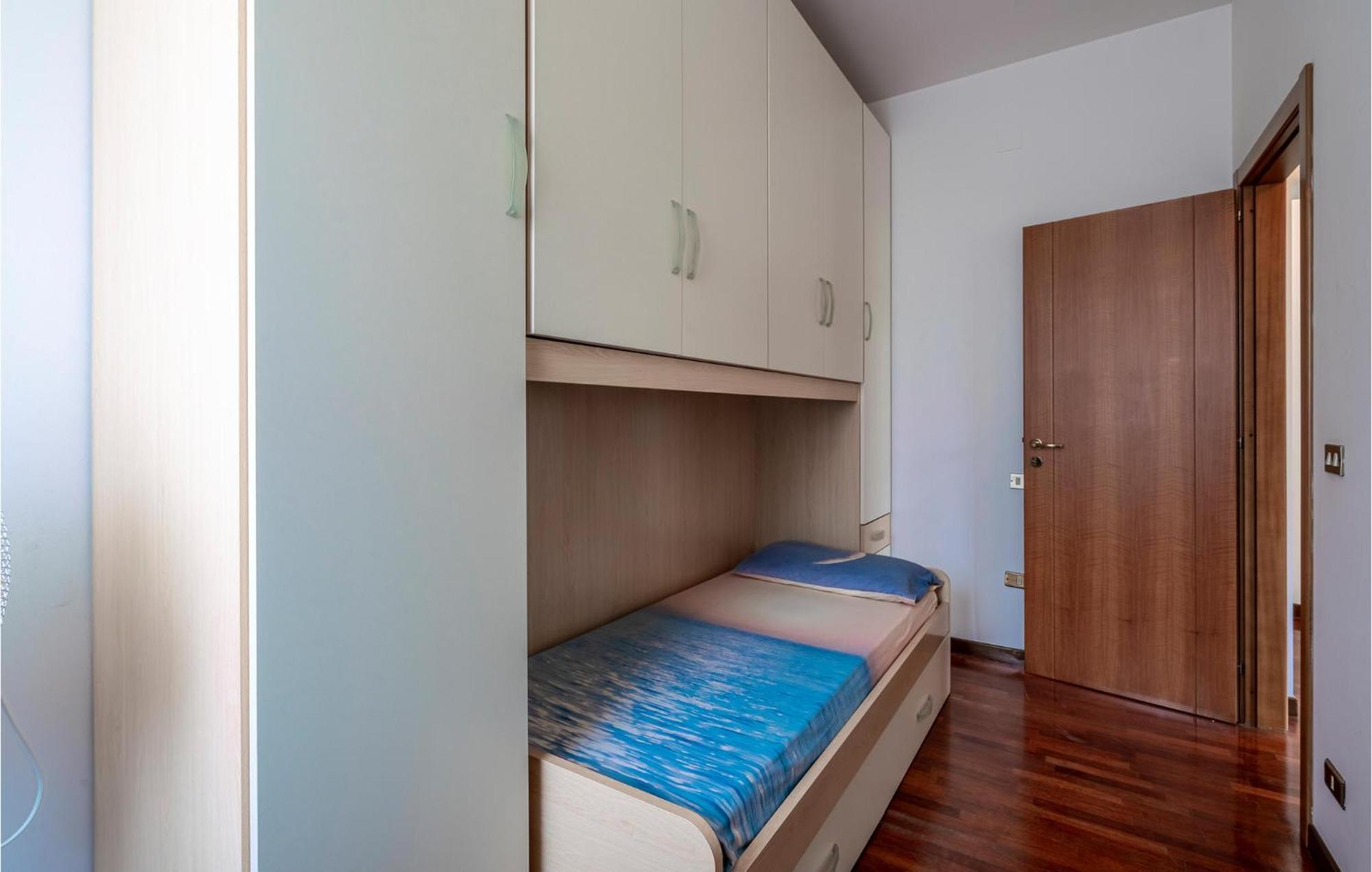 Nice Home In Belsito With Wifi Montepagano 外观 照片
