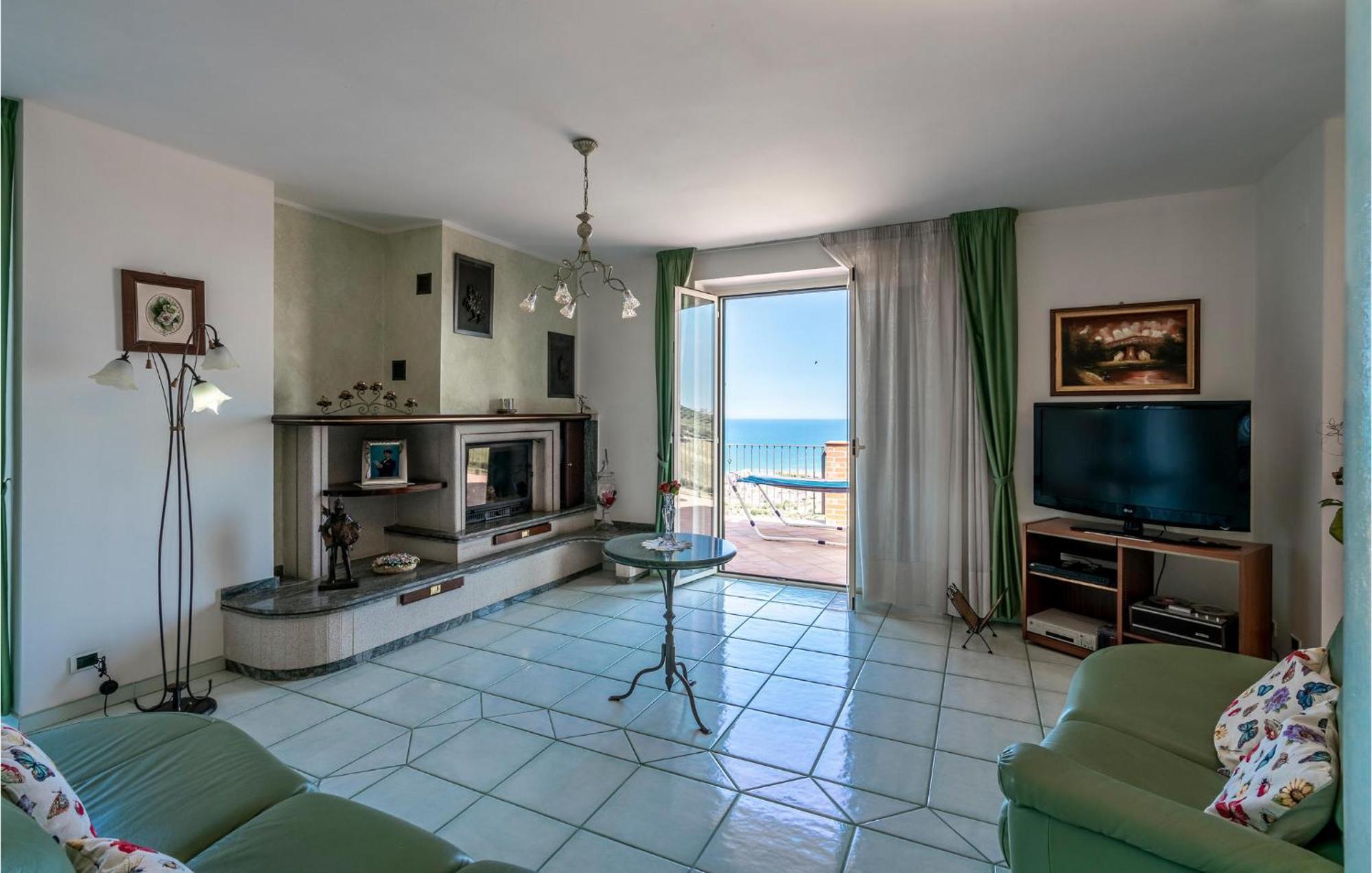 Nice Home In Belsito With Wifi Montepagano 外观 照片